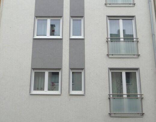 Exklusiv ausgestattetes Stadthaus (KfW 70) mit Aufzug, Garten und großer Dachterrasse!