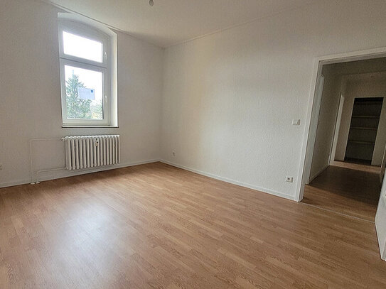 Frei! 3 Zimmer unterm Dach