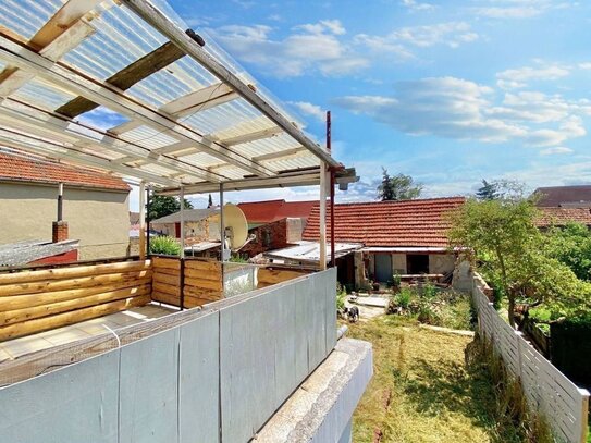 Viel Gestaltungspotenzial! Doppelhaushälfte in Ringleben mit Balkon und schönem Gartengrundstück