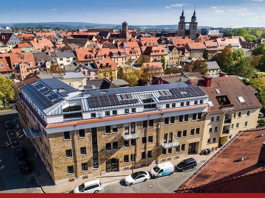 Für Stadtliebhaber: Dachwohnung zum attraktiven Preis.