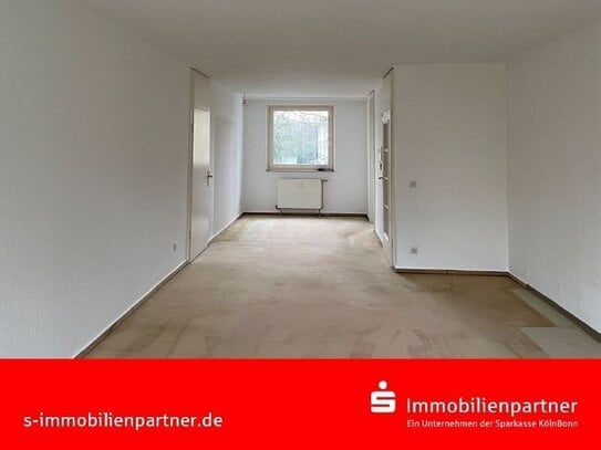 Großzügige Wohnung mit Balkon