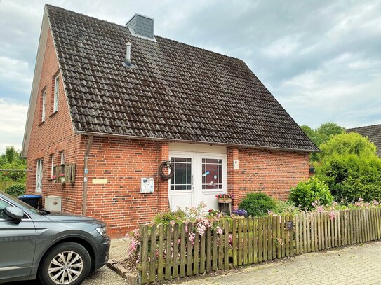 Schönes Haus im Zentrum von Oberndorf mit 746 m² Garten und Garage