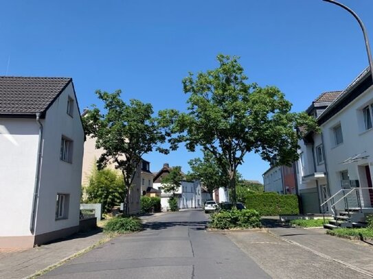 TOISDORF OBERLAR freist. Ein- Zweifam. Haus, ca. 160 m² WNfl inkl. Studio, Keller, Terrasse, Carport