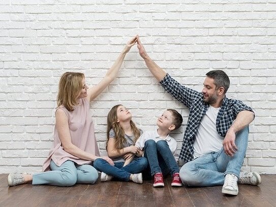 Familienglück im Eigenheim - Schlüsselfertig bauen mit Bien-Zenker