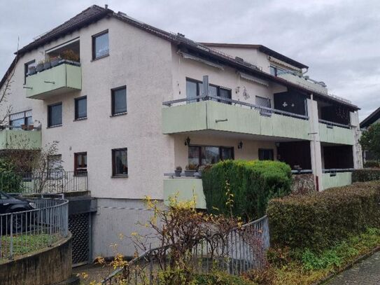 Perfekte Familienwohnung mit XXL-Balkon, Einbauküche, TG u. SP