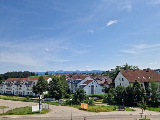 NEUBAU mit schönem Bergblick 4-Zimmer-Eigentumswohnung in kleiner Einheit in Lindenberg