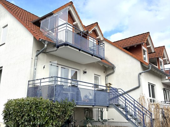 schöne 3-Raumwohnung mit Balkon und Gartenbereich sowie PKW-Stellplatz