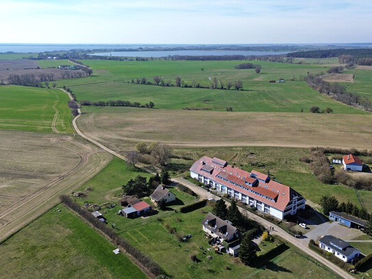 Fernsicht und Ruhe: Ihr modernes Apartment in idyllischer ländlicher Umgebung