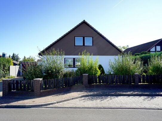 Südterrasse, 7 Zimmer, lichtdurchflutet mit großem Garten in Fallersleben