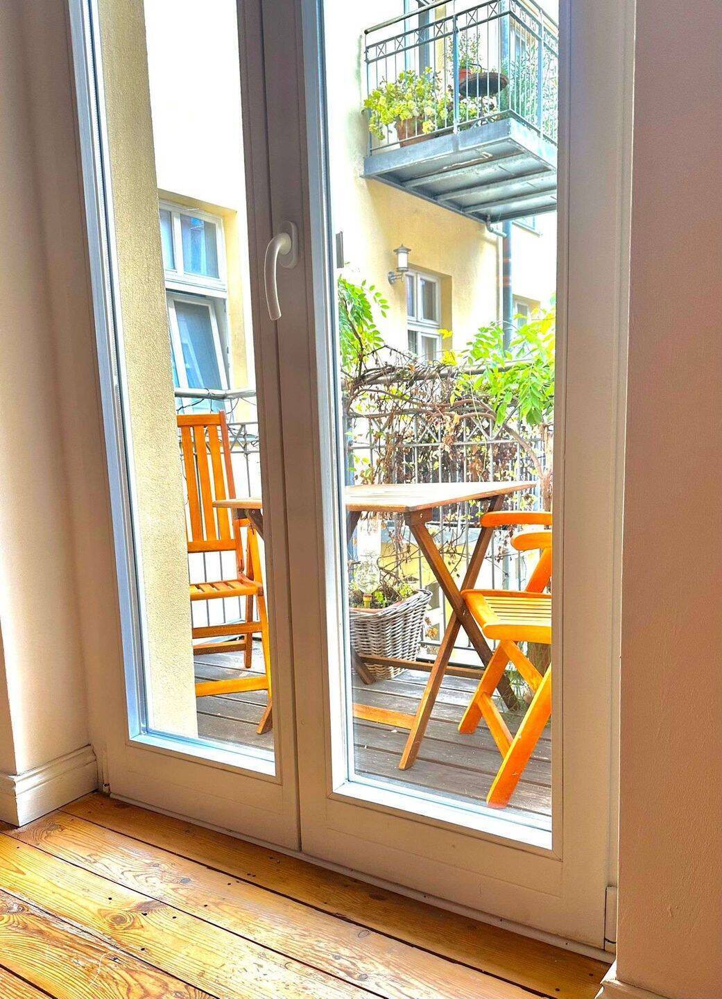 großzügig geschnittene Wohnung zentral im Prenzlauer Berg - Foto 1