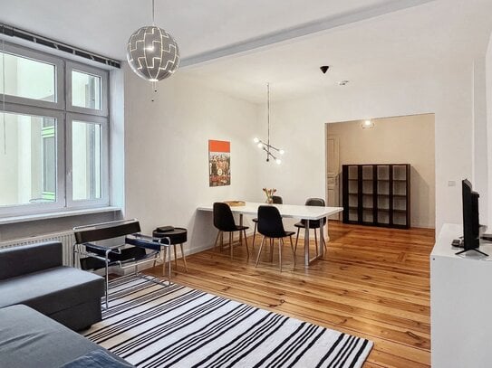 Bezugsfrei und modern möbliert: Sanierte 2-Zimmer-Altbauwohnung in Berlin