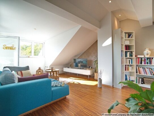 Wonderful maisonette in the Kreuzviertel, with balcony and stunning roof terrace.