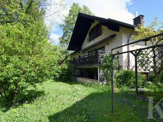 Einfamilienhaus in zentraler Lage von Saarbrücken-Fechingen!