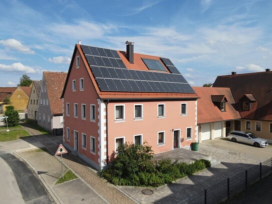 Einfamilienhaus mit Garage