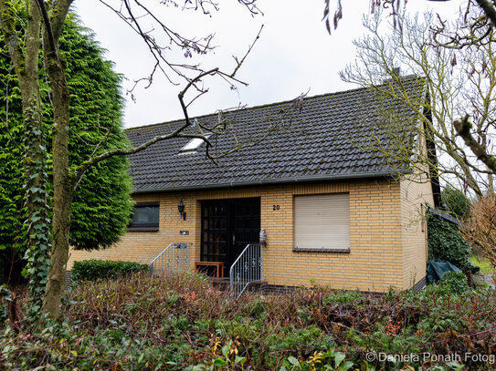 Einfamilienhaus mit Umbaumöglichkeit in Wohnung