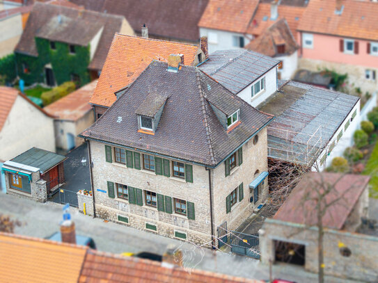 Charme, Potenzial und viel Platz - Einfamilienhaus in zentraler Lage von Volkach