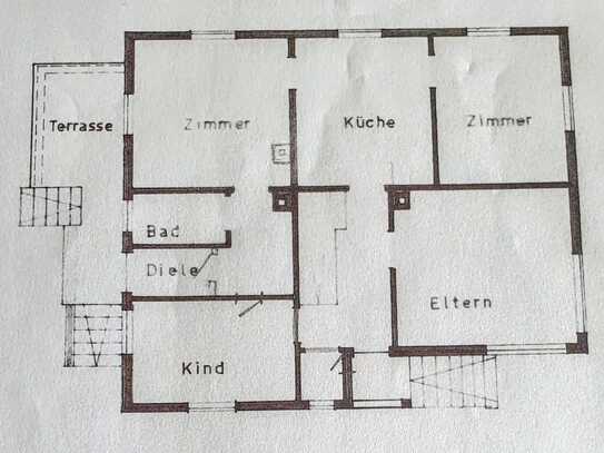 Erdgeschosswohnung in frisch saniertem Haus