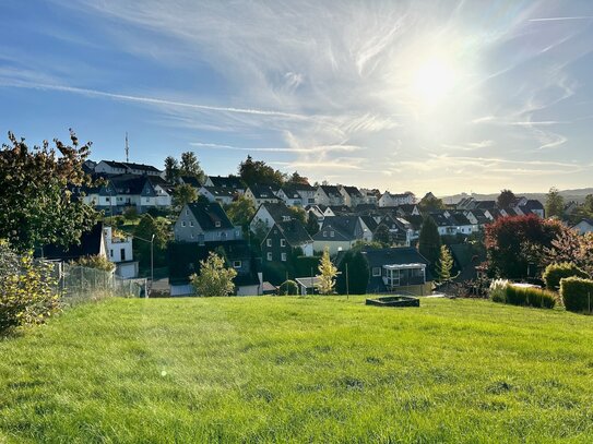 WOHNHAUS MIT MODERNISIERUNGSBEDARF | KNALLER-GRUNDSTÜCK | WEIDENAUER - GIERSBERG