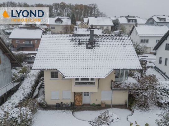 Dieses tolle Einfamilienhaus bietet einen Blick über Herscheid und sucht Sie als neuen Eigentümer!