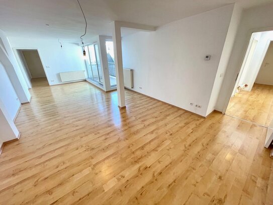 hoch hinaus - 76m² Dachgeschosswohnung mit Balkon!