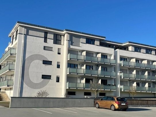 Moderne 28 m² 1-Zimmer-Wohnung in Pfarrkirchen mit Balkon, Aufzug und Einbauküche, Baujahr 2017 – Energieeffizienzklass…