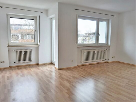 Helles 1-Zimmer Appartement mit Balkon!