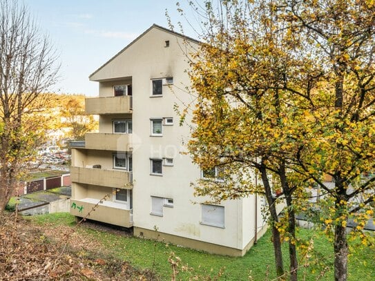 Geräumige 4-Zimmer-Wohnung mit Balkon & Loggia im gepflegtem Mehrfamilienhaus