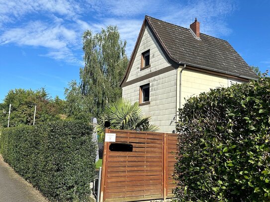 Haus mit Garten sucht Familie mit Kindern 1.1.2025 frei