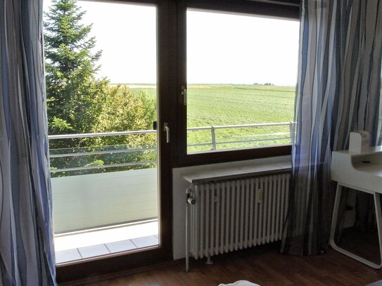 2-Zimmer Ferienwohnung in Ostfildern mit Internet, Küche, Balkon, Waschmaschine, TV, Wohnzimmer, Schlafzimmer, Bad und…