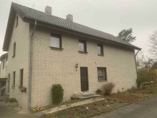 Zweifamilienhaus in Frotheim