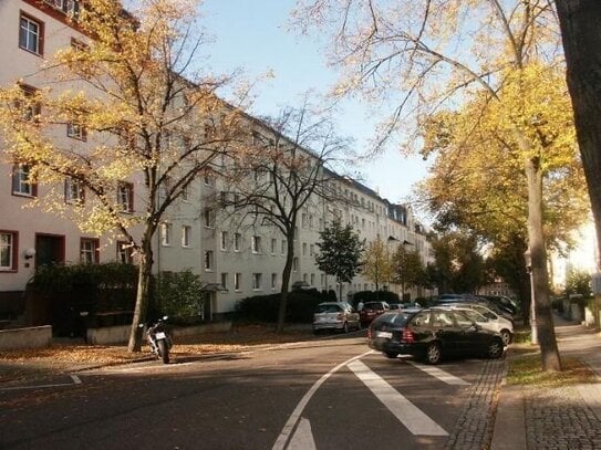 3-Raumwohnung mit Balkon, in ruhiger & zentraler Lage