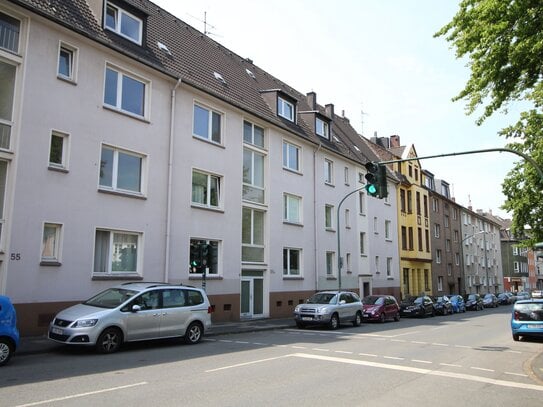 **Tolle 2 Raum-Wohnung mit EBK**