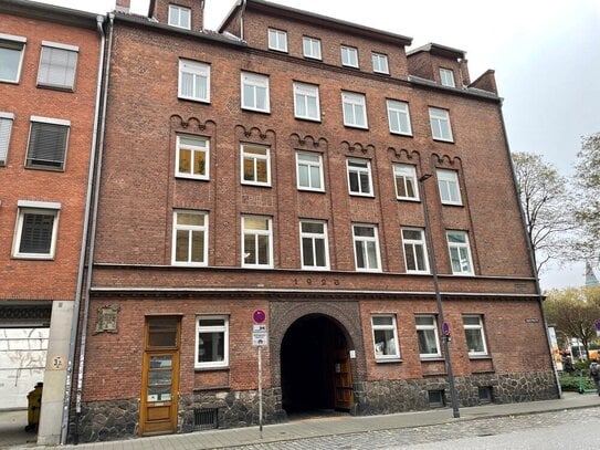 Modernes Arbeiten in historischem Gebäude - 3 Büros auf 3 Ebenen