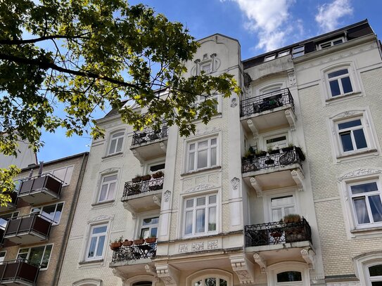 Charmante 4-Zimmer Eigentumswohnung mit Balkon in begehrter Lage von Eppendorf