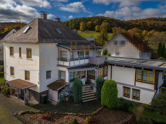 * 2 Familienhaus in Top Zustand in ruhiger Lage von Ehringshausen-Daubhausen *