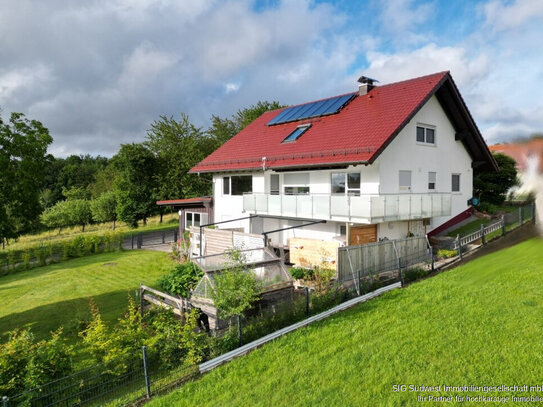 Charmantes Einfamilienhaus mit Aussicht und Garten Ihr perfektes Zuhause für unvergessliche Momente