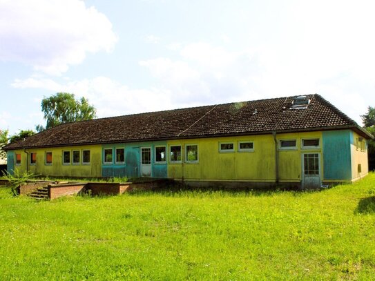 geräumiges Wohnhaus auf großem Grundstück am Dorfteich bei Wolgast