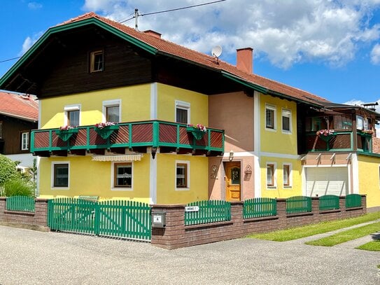 ÖSTERREICH !!! GROßZÜGIGES EINFAMILIENHAUS MIT VIEL PLATZ - NÄHE BURGHAUSEN ! GARTEN, FREISITZ, GARAGEN