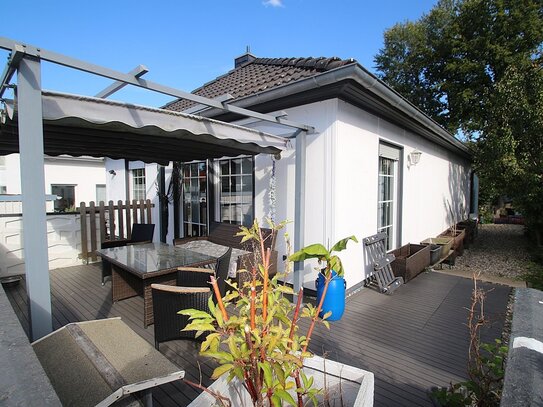 Nahe Hamburg - Modernisierter Bungalow in ruhiger Lage