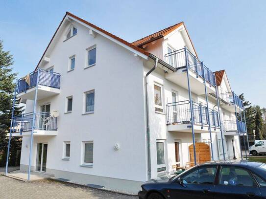 kleine und helle Wohnung mit Balkon in ruhiger Lage (WE014)