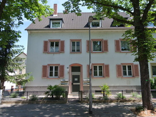 Charmante 3-Zimmerwohnung mit Loggia und Gartennutzung in Mannheim Käfertal