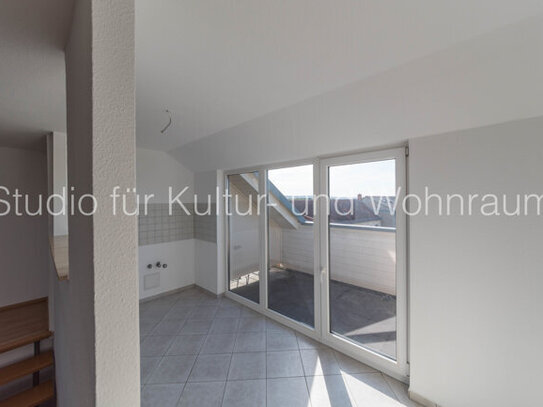 SfKW - Leerstehend - Eigennutzung oder Neuvermietung - 67m2 - Maisonette - Balkon - Frisch renoviert