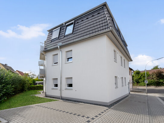 ERSTBEZUG - 2-Zi-Neubau-Wohnung mit großem Balkon in Neustadt a.d.A.