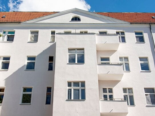 Idyllisch und urban: 1-Zimmer-Altbauwohnung mit Balkon in Südost-Ausrichtung - VERMIETET