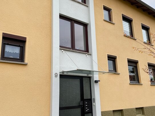 Attraktive bezugsfertige 3-Zimmer-Wohnung, EG, Tageslichtbad, Südbalkon