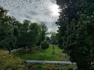 Bezugsfertig! Hochwertig sanierte, sonnige Wohnung mit fantastischem Grünblick