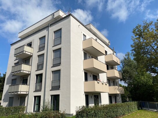 * schöne 2 Zimmer-Wohnung in Uninähe - WG geeignet - ID 5574*