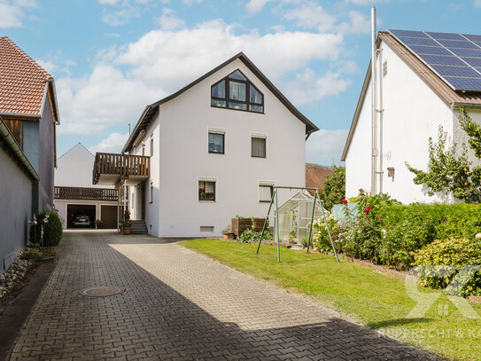 Großes 3-Familienhaus mit 2 Ferienwohnungen - Ideal als Zuhause oder Renditeobjekt in Moosbach