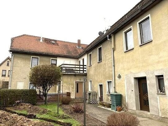 Kahlwinkel Einfamilienhaus mit Einliegerwohnung und Garten