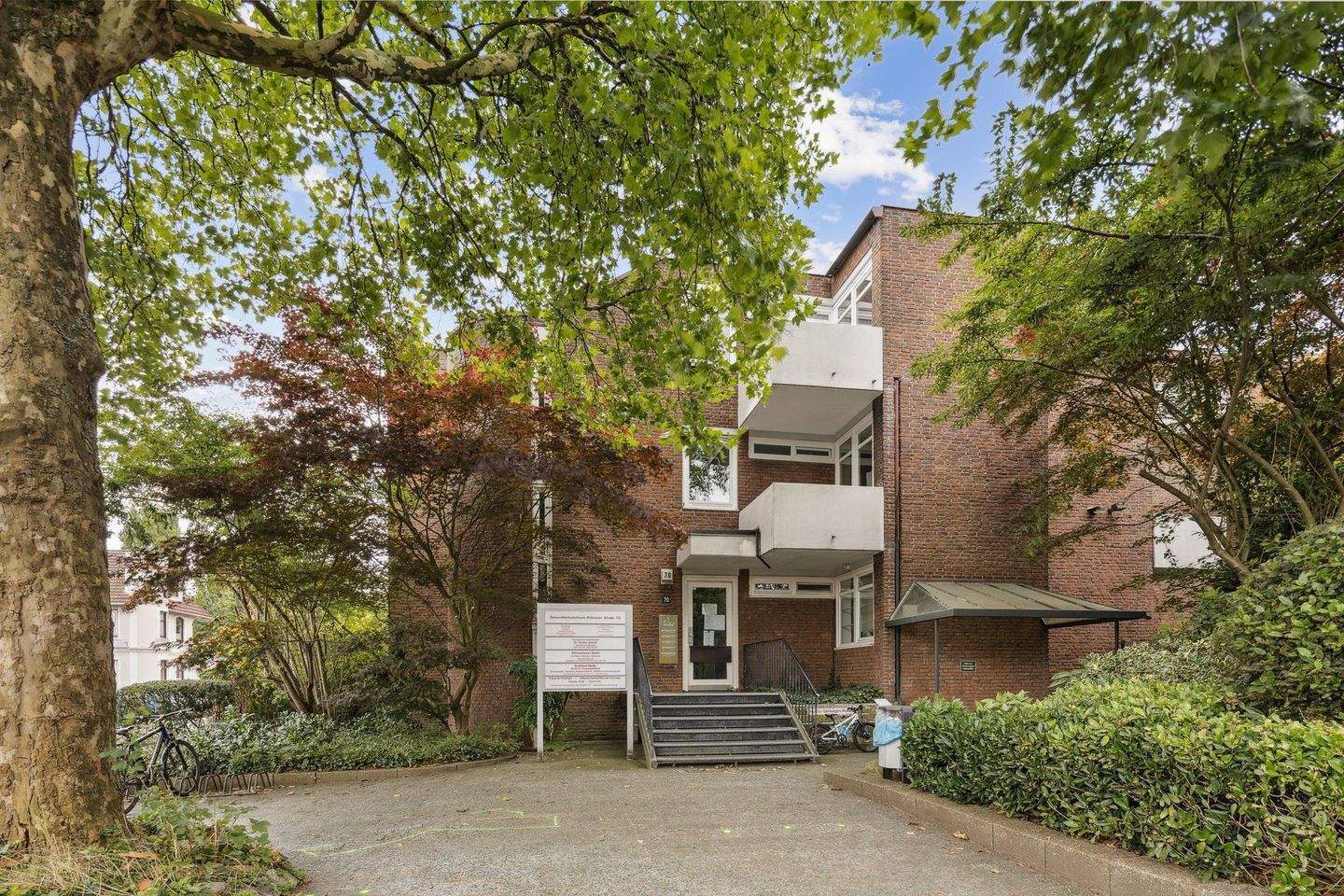 Hier dürfen Sie sich austoben - mit Pinsel und Hammer